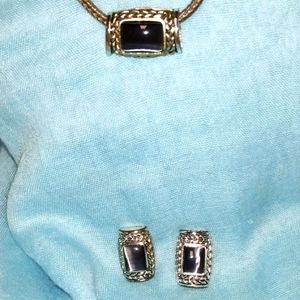 3-8-25 Roman vintage necklace and earrings on snake chain nice condition